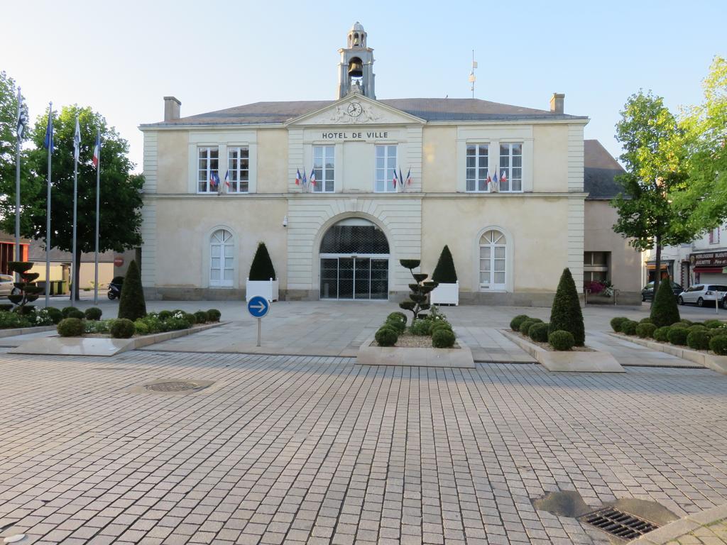 Appartement De Charme - Centre Ville Châteaubriant Exteriör bild